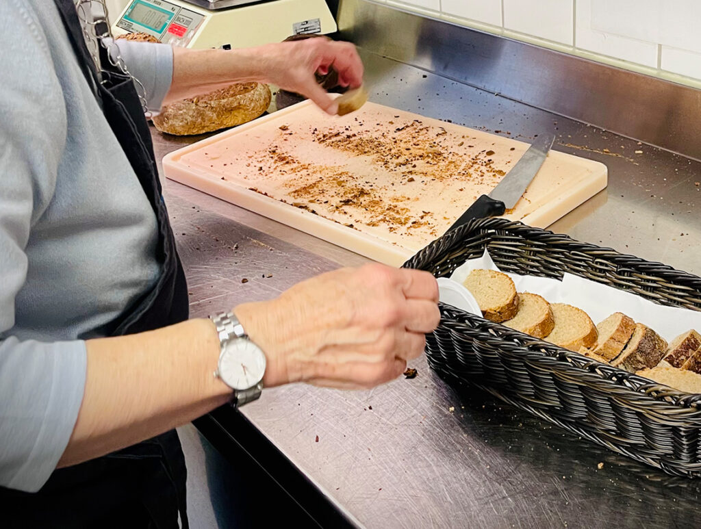 Slider.Carousel_GM.1_1150x868_72dpi